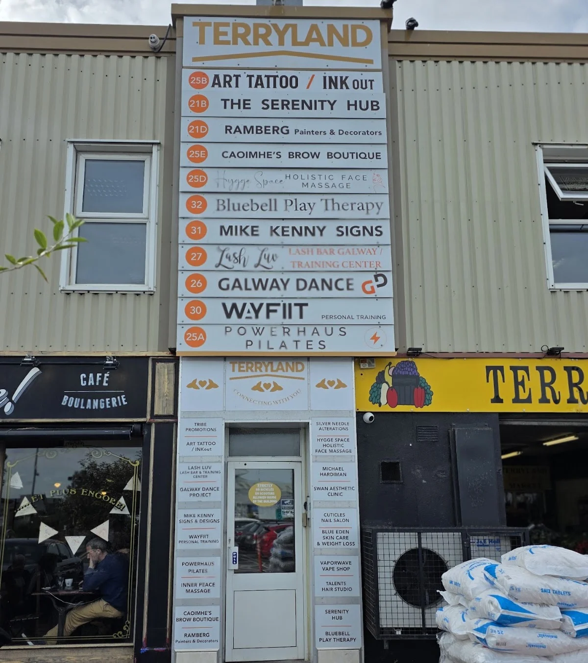 INKout Laser Tattoo Galway tattoo shop in Gaillimh