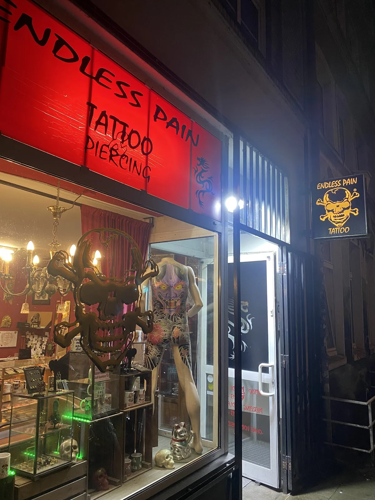 Endless Pain Tattoo+Piercing e.K. tattoo shop in Hamburg, HH