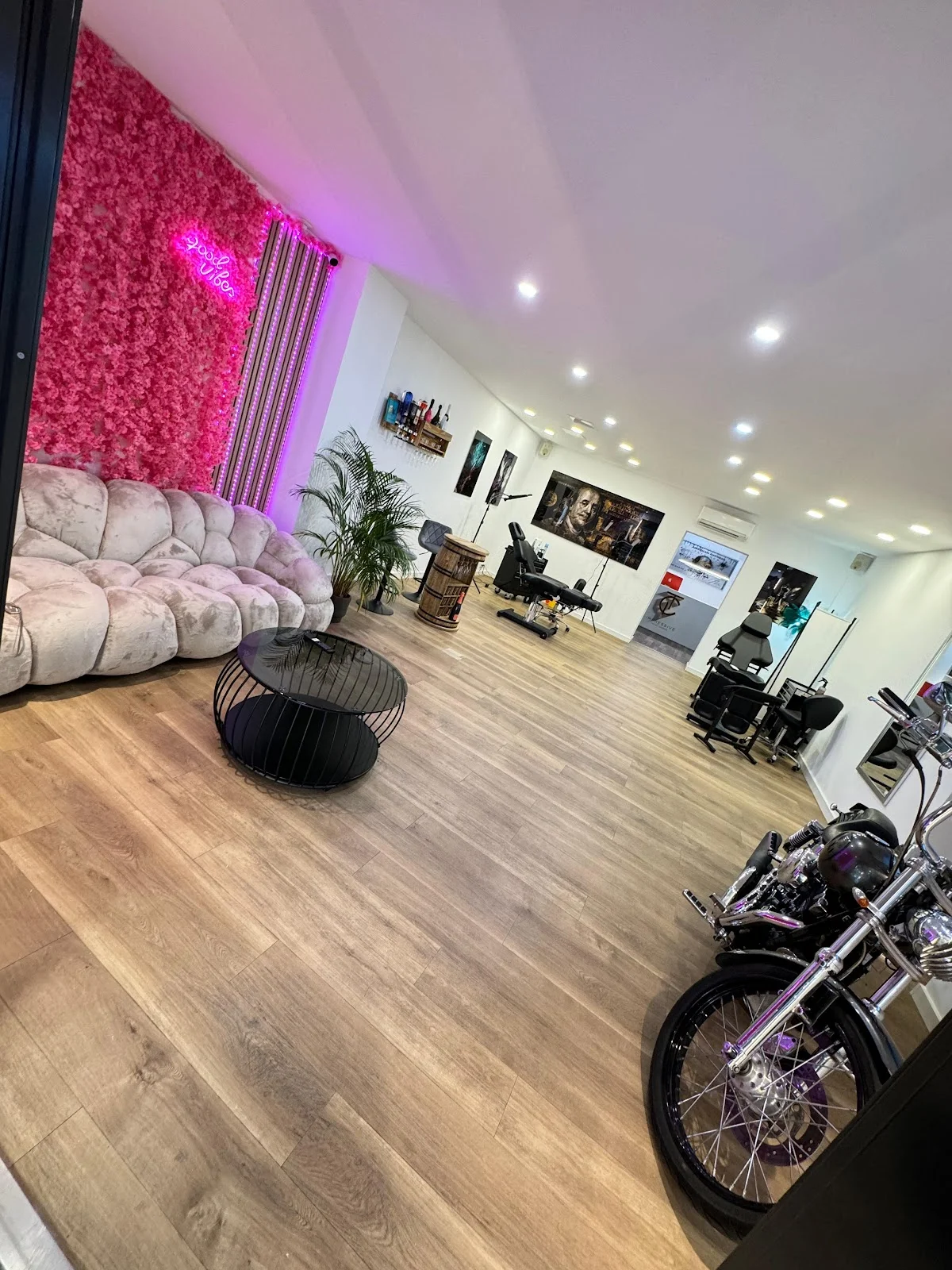 Impressive Tattoo Cologne tattoo shop in Koeln, NRW