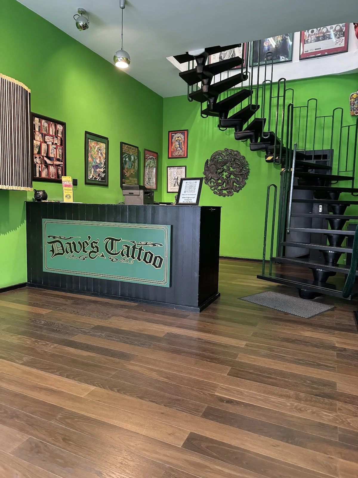 Daves Tattoo Frankfurt tattoo shop in Frankfurt am Main, HE