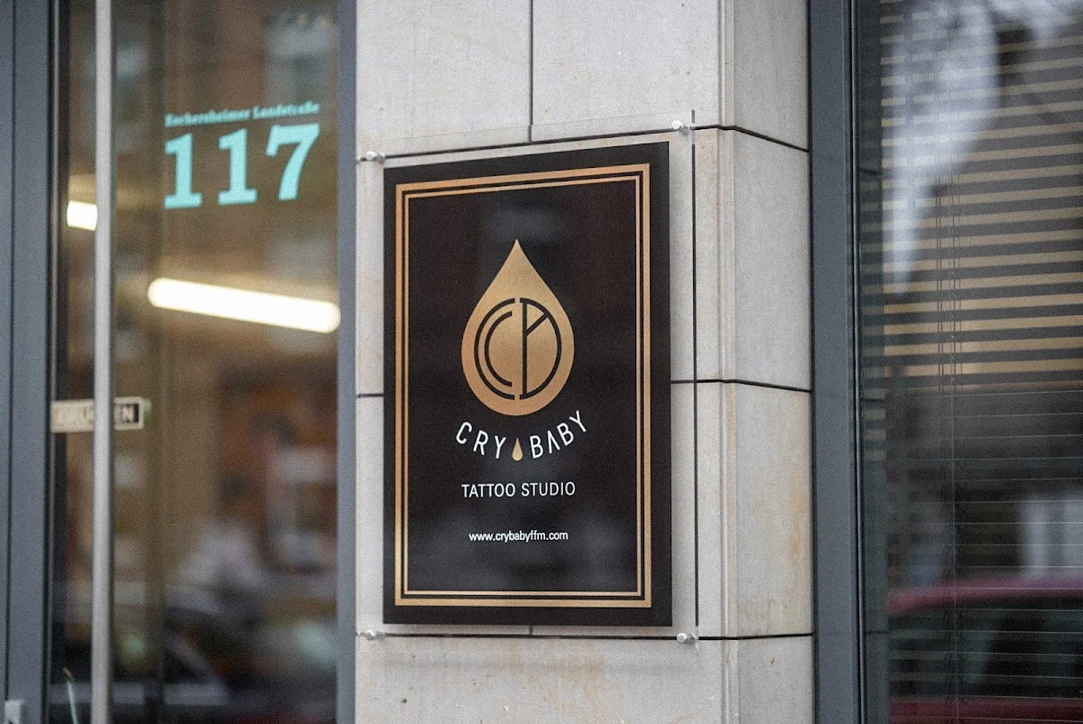 Crybaby Tattoo Studio tattoo shop in Frankfurt am Main, HE