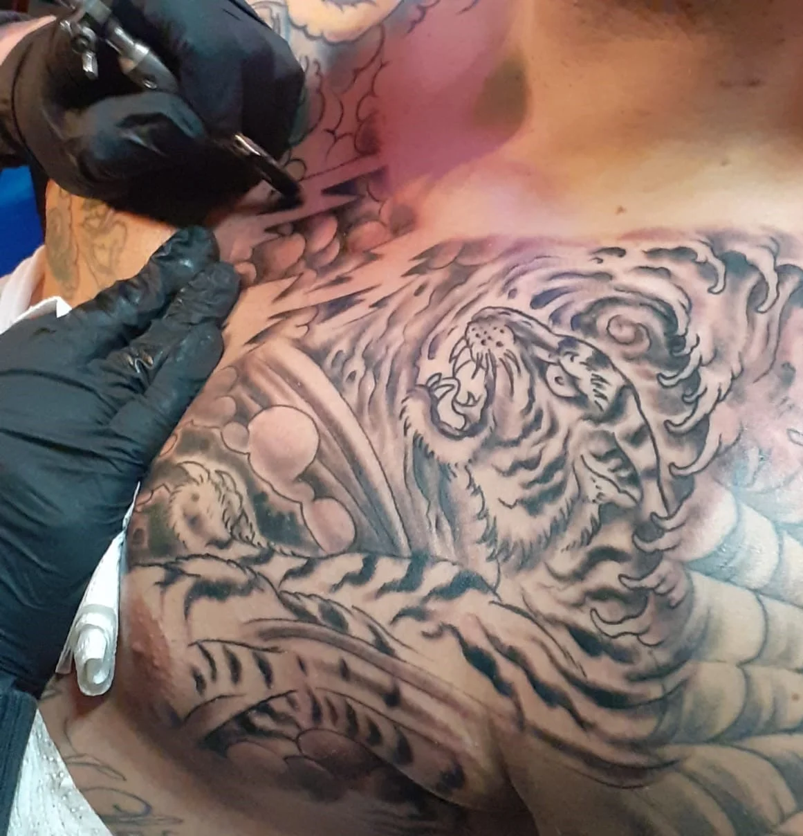 Big Wave Tattoo tattoo shop in Essen, Ruhr