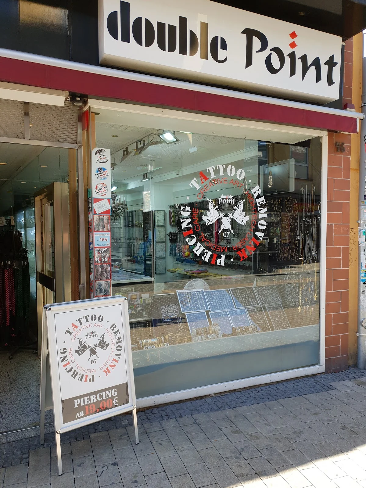 Doublepoint-Tattoo/Piercing Shop tattoo shop in Dortmund, NRW