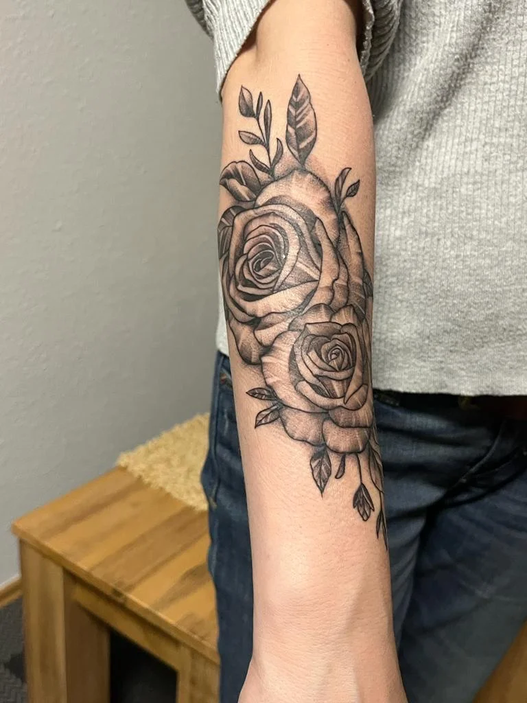 Owl's Den Tattoos & More tattoo shop in Nuernberg, BY