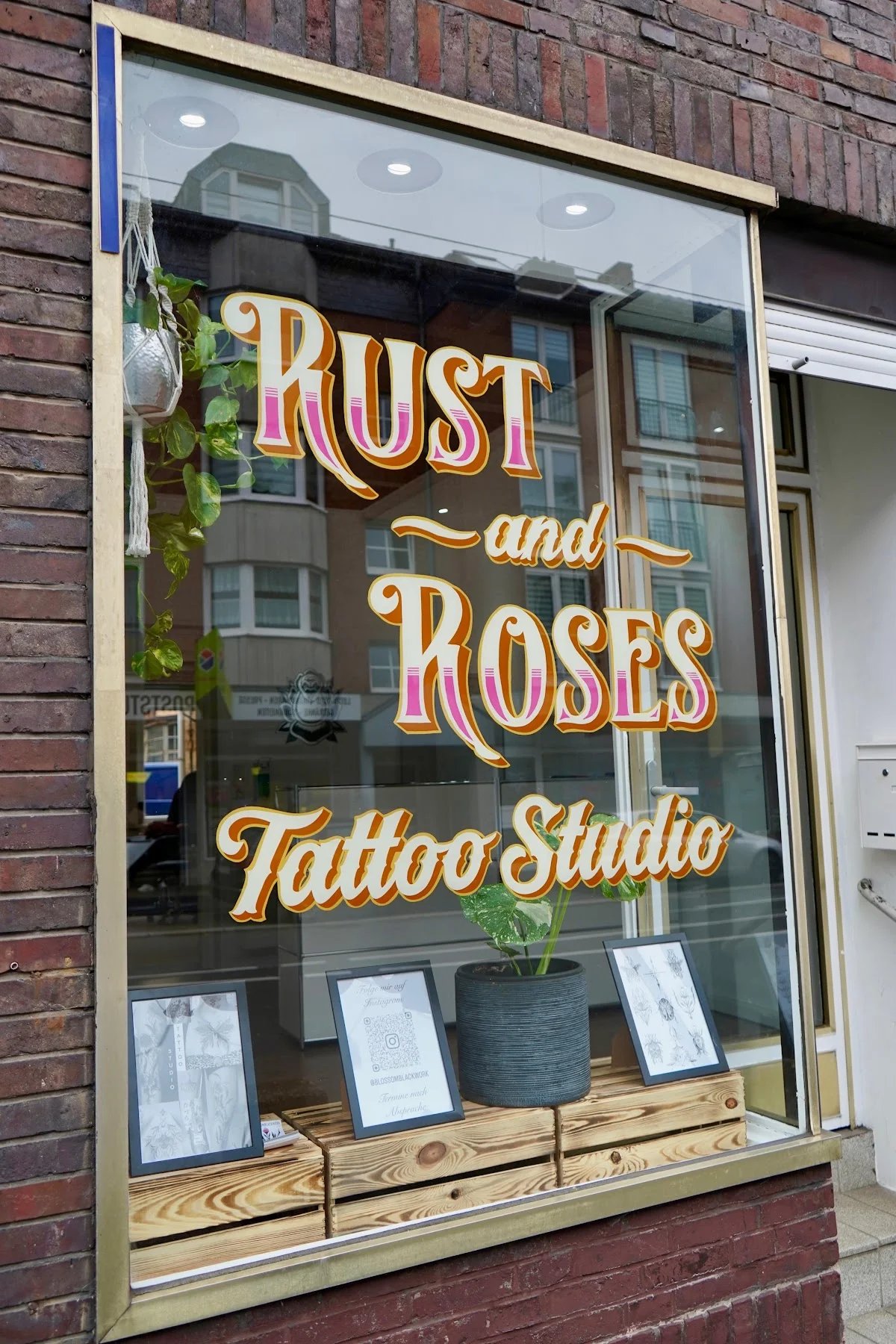 Rust and Roses Tattoo Studio tattoo shop in Wuppertal, NRW
