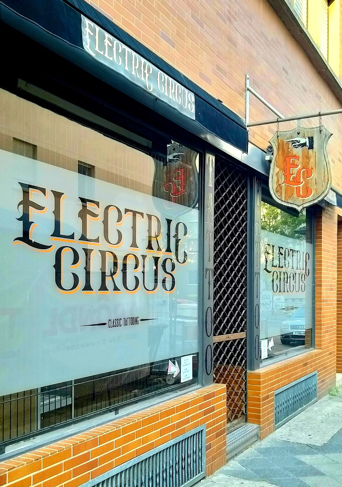 Electric Circus Classic Tattooing tattoo shop in Mannheim, BW