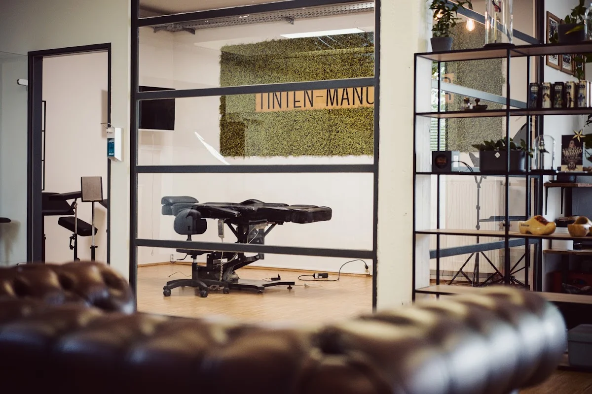 Tinten-Manufaktur Tattoo tattoo shop in Aachen