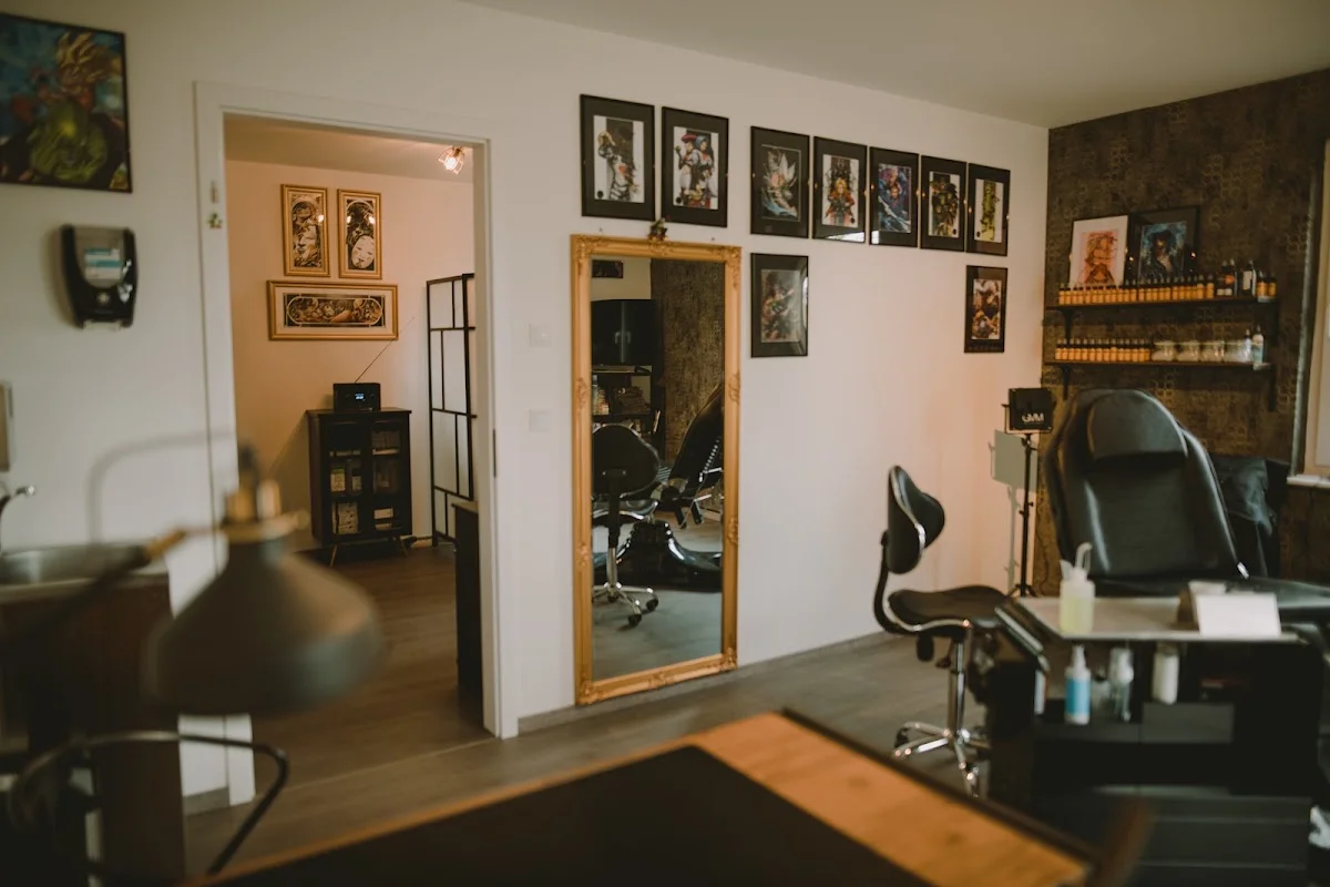 INSIDER Tattoo & Piercing tattoo shop in Magdeburg, SA