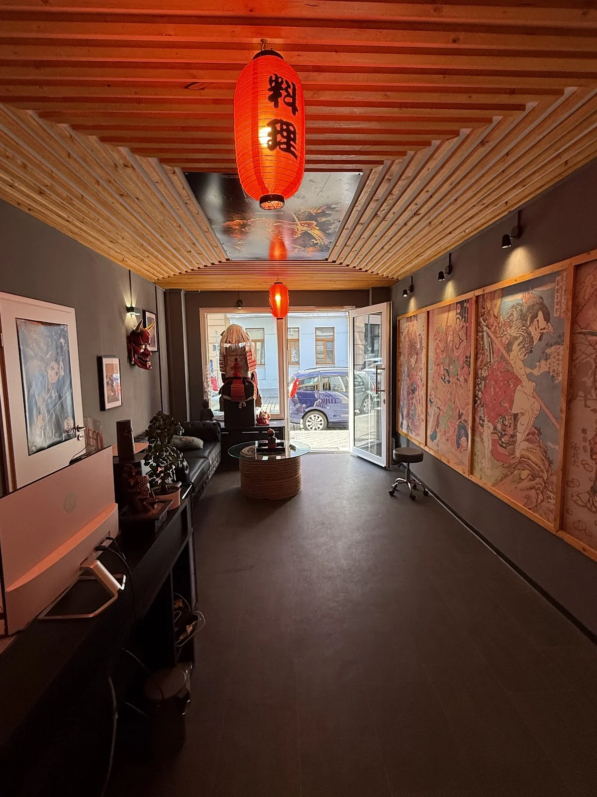 Hannya Tattoo Atelier tattoo shop in Magdeburg, SA