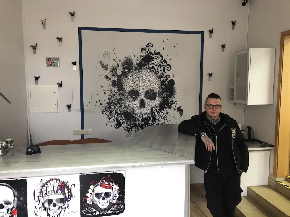 Color Wave Tattoo's tattoo shop in Erfurt, TH