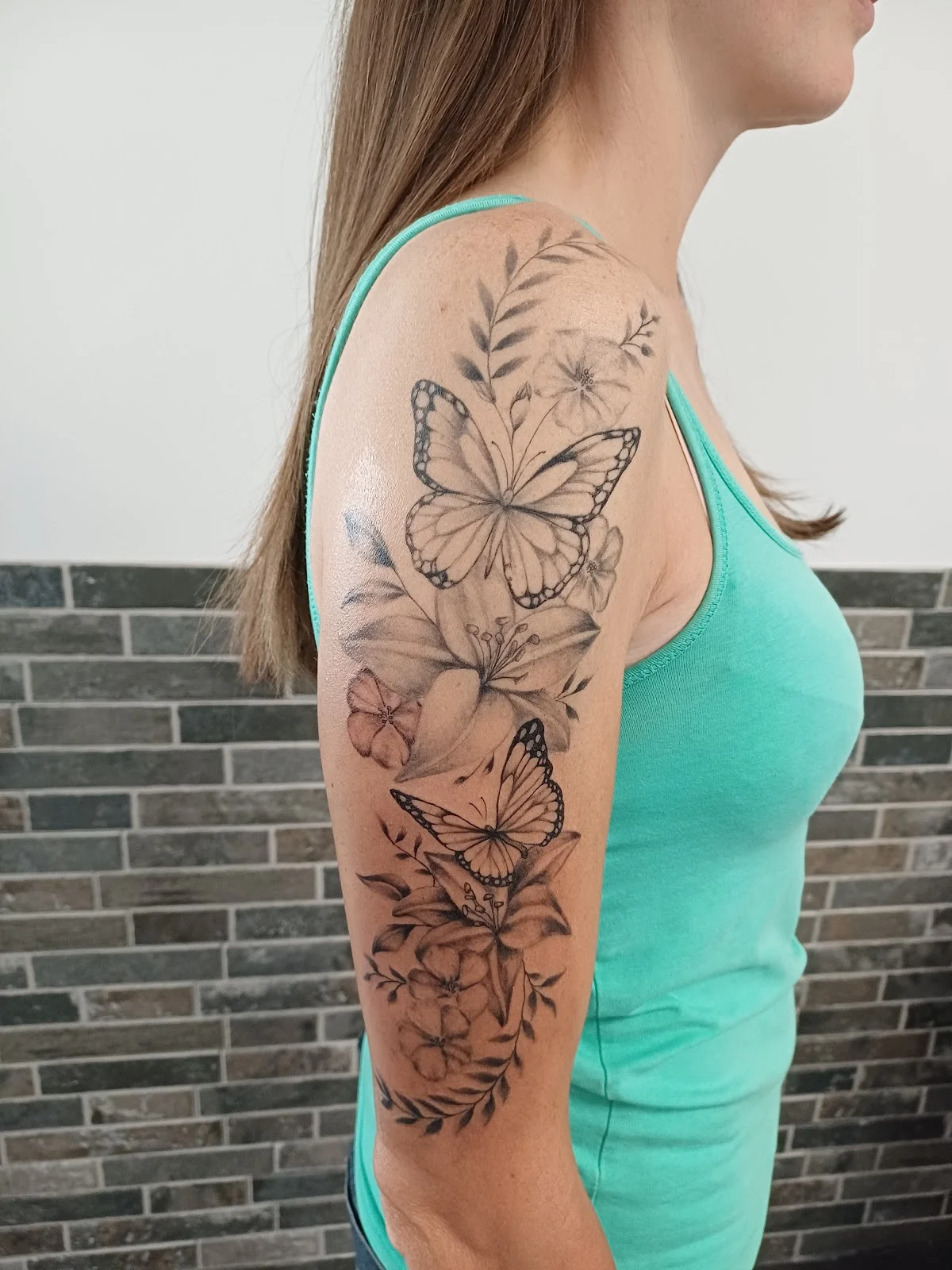 YOUniqueTattoo by Melas tattoo shop in Munich, BY