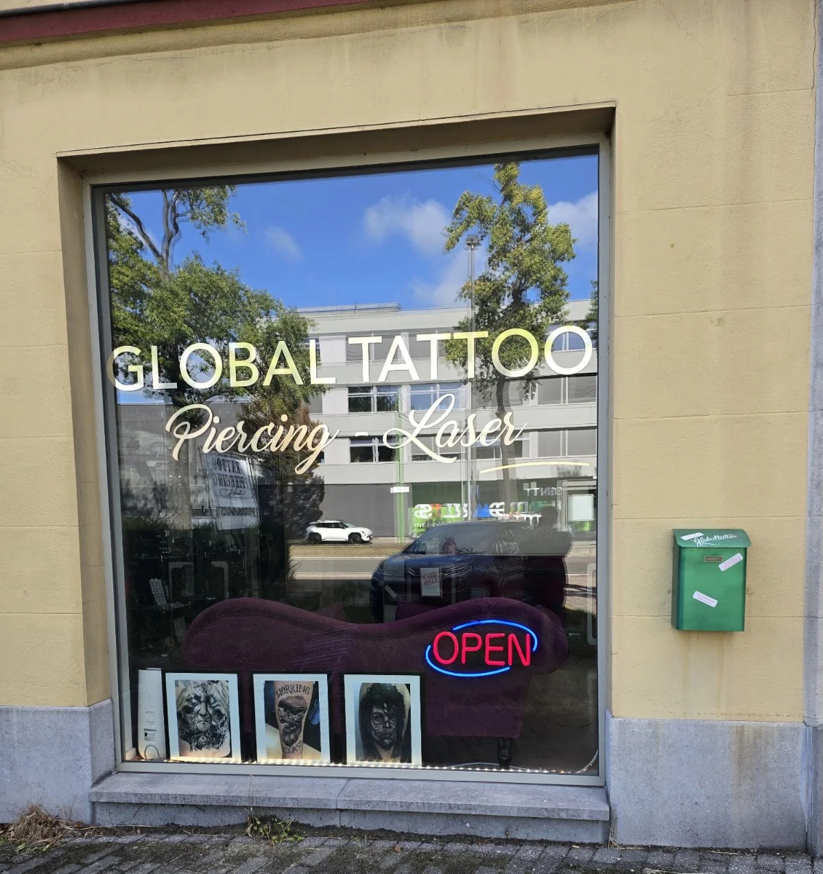 Global Tattoo tattoo shop in Antwerpen