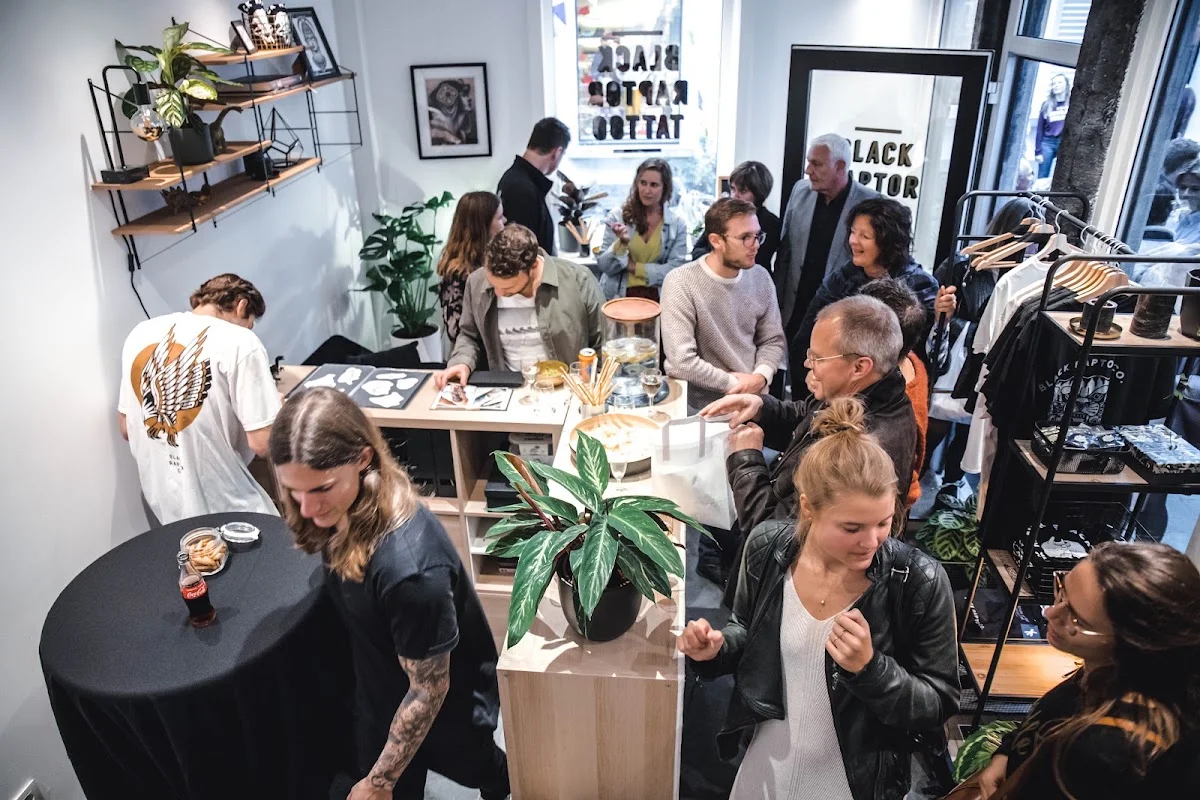 Black Raptor Tattoo tattoo shop in Gent