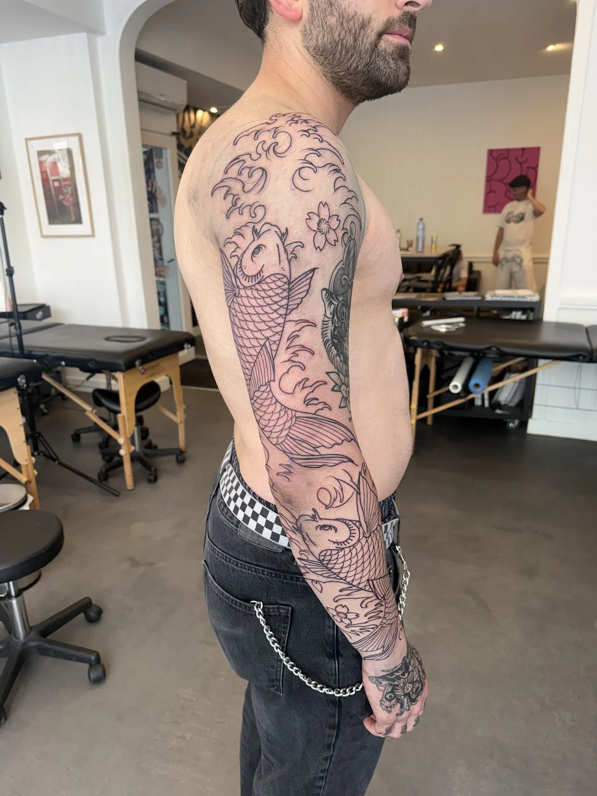 Outlines Tattoo Club tattoo shop in Liege