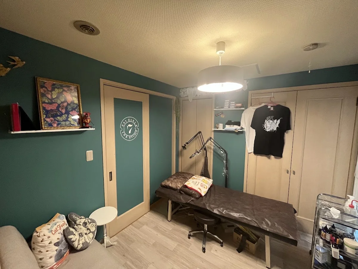 ER7 Girls Tattoo Studio tattoo shop in Sapporo