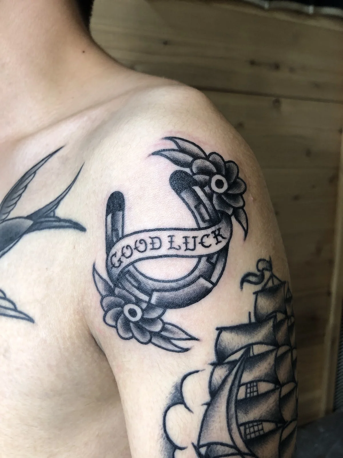 Shimo Tattooer tattoo shop in Chiba