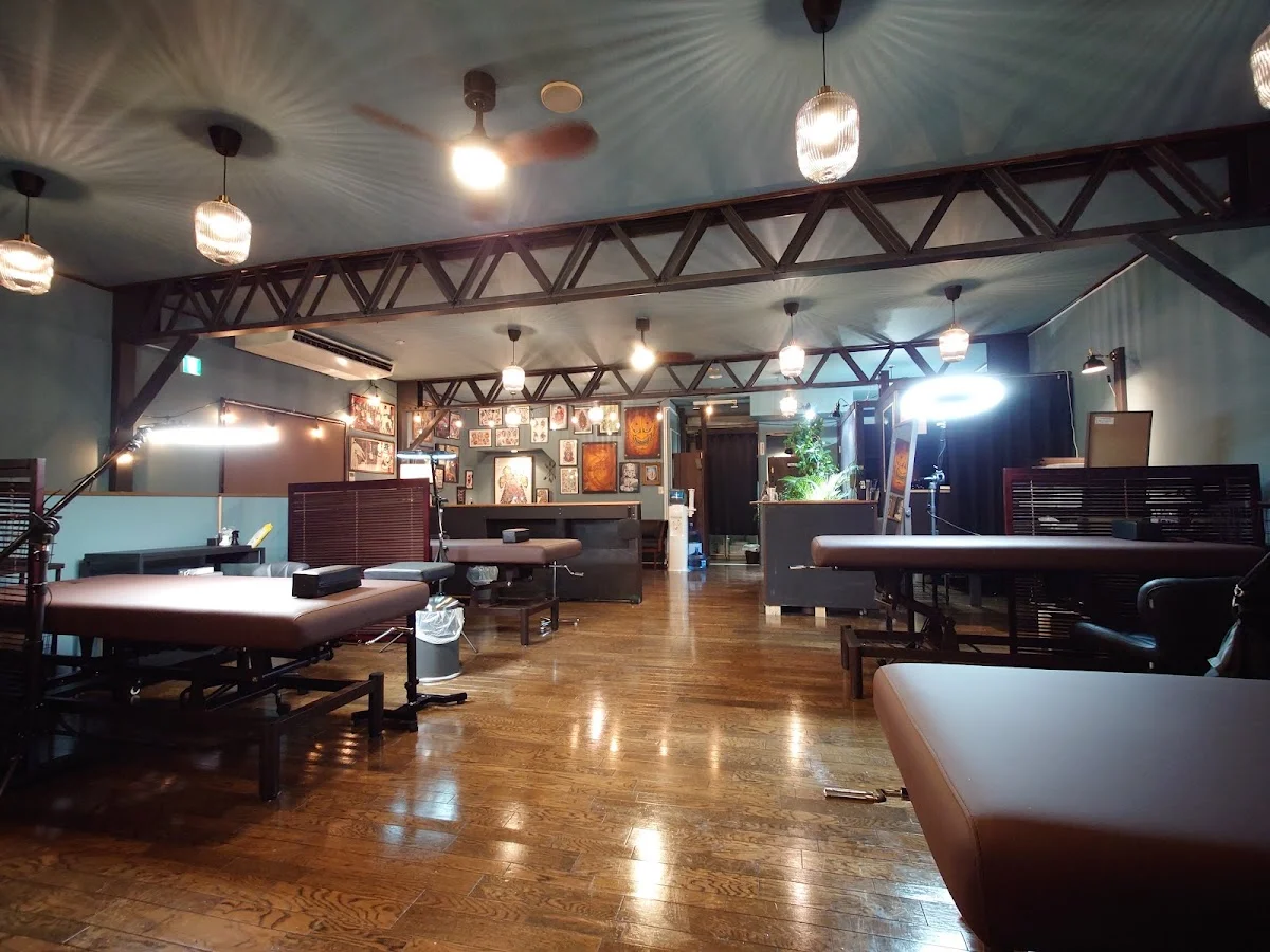 Second Eyes Tattoo Garage tattoo shop in Yokosuka