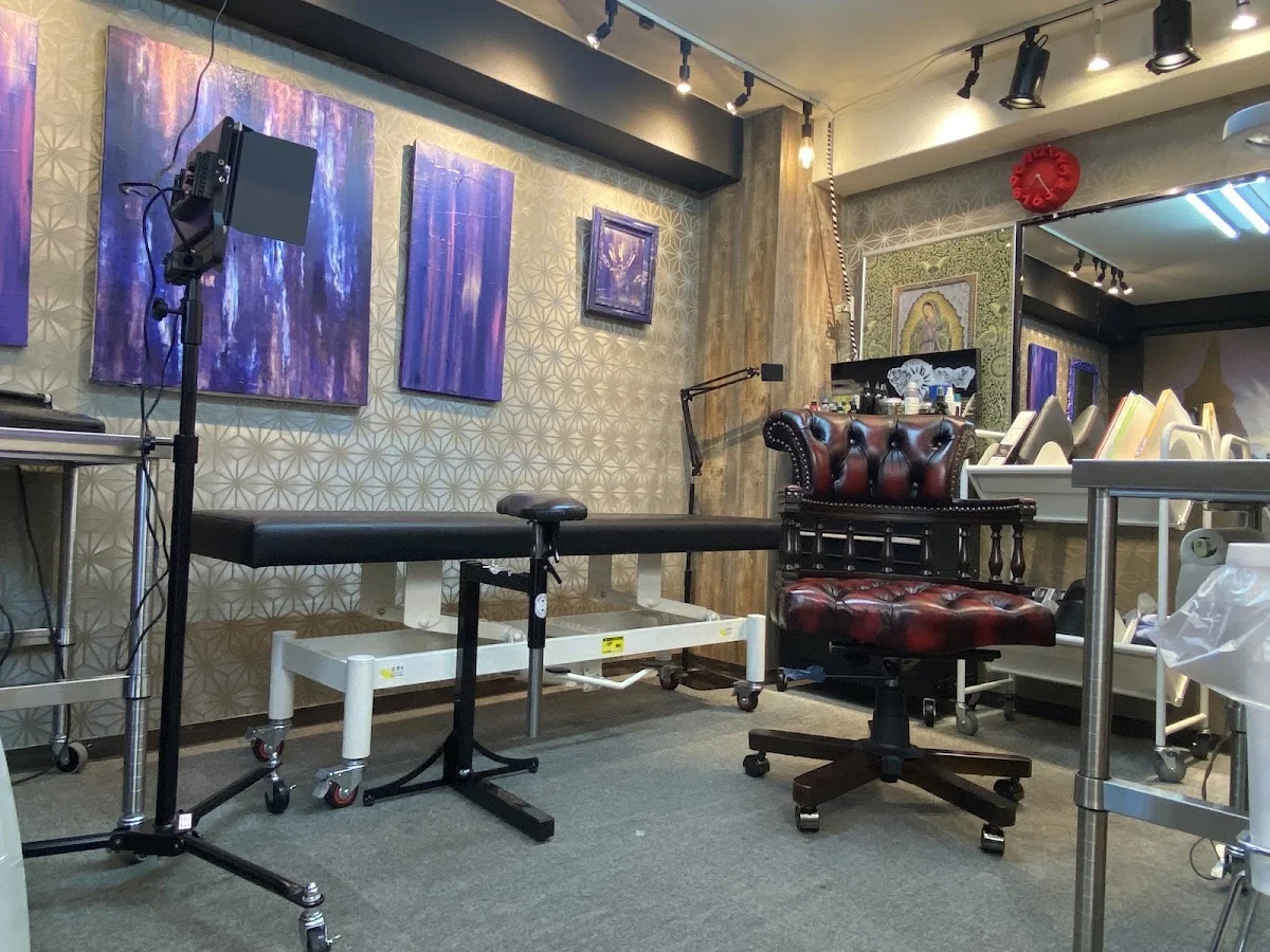 RYUBUN TATTOOER TOKYO tattoo shop in Minato