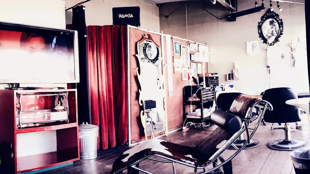 ritetattoostudio tattoo shop in Wakayama