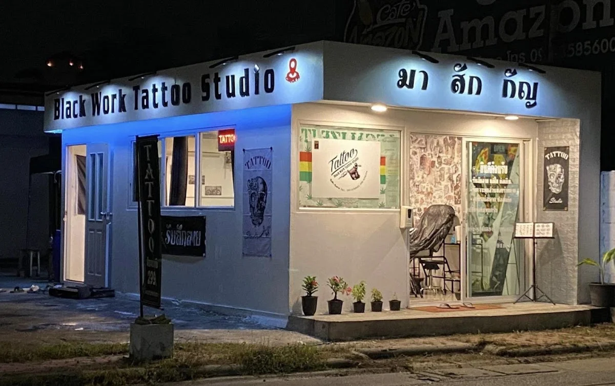 ร้านสักลาย​ Black​ Word​ Tattoo​ Studio​ tattoo shop in Pak Kret