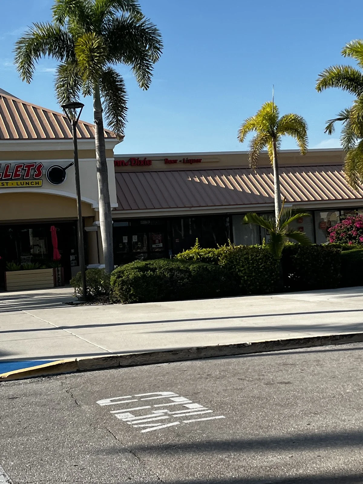 Fort Myers Tattoo tattoo shop in Fort Myers, FL
