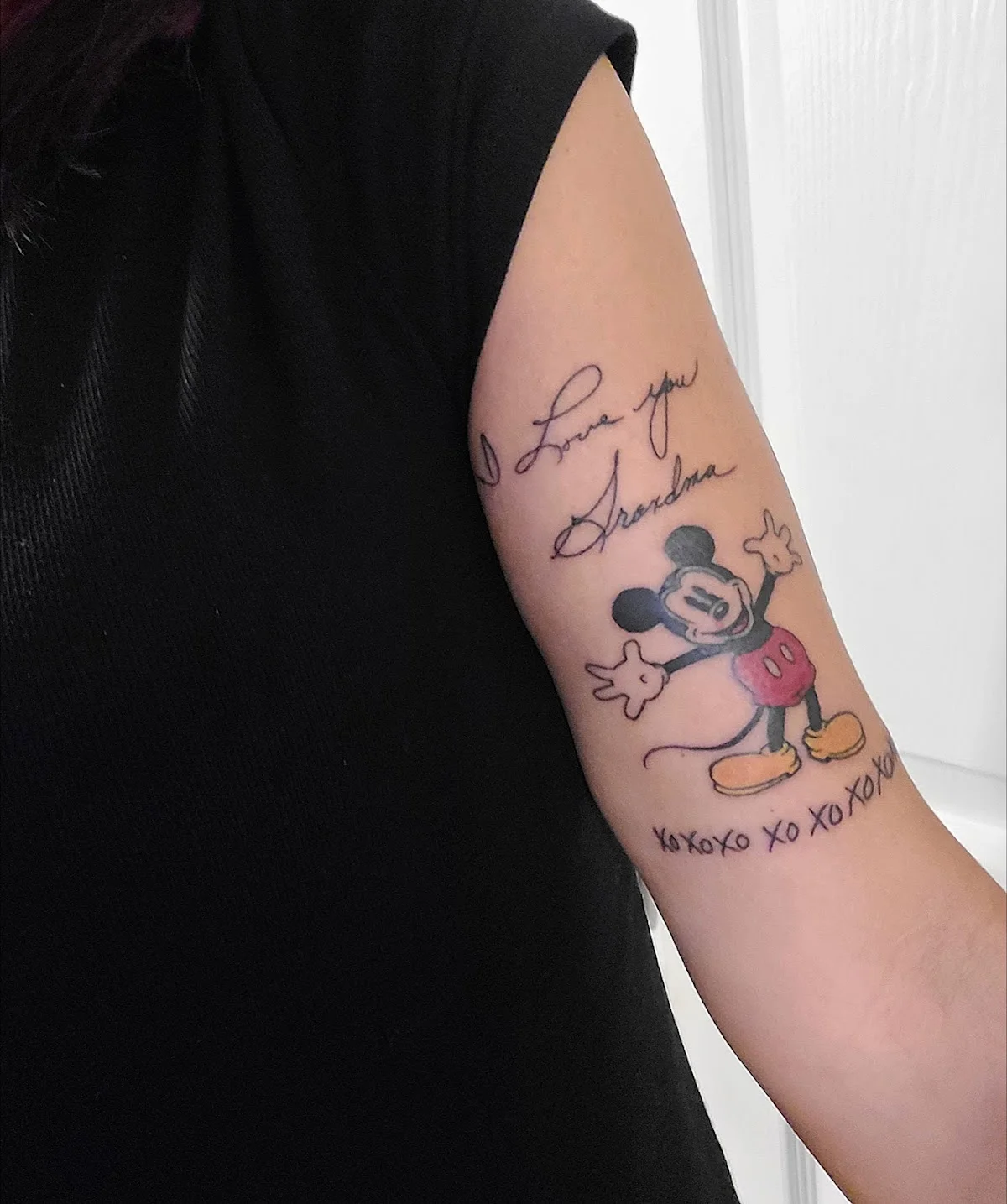 Cloak and dagger tattoo and fine arts gallery tattoo shop in Jacksonville, FL