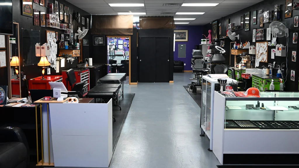 Phoebus Tattoos & Piercings photo