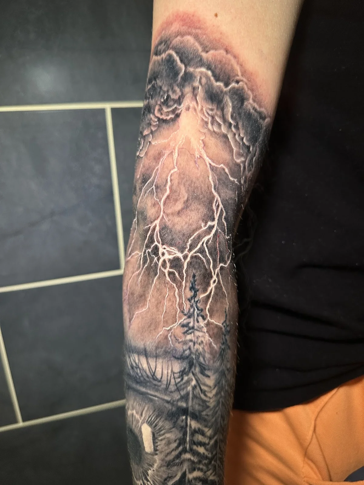 7Volt tattoo.studio tattoo shop in Larisa