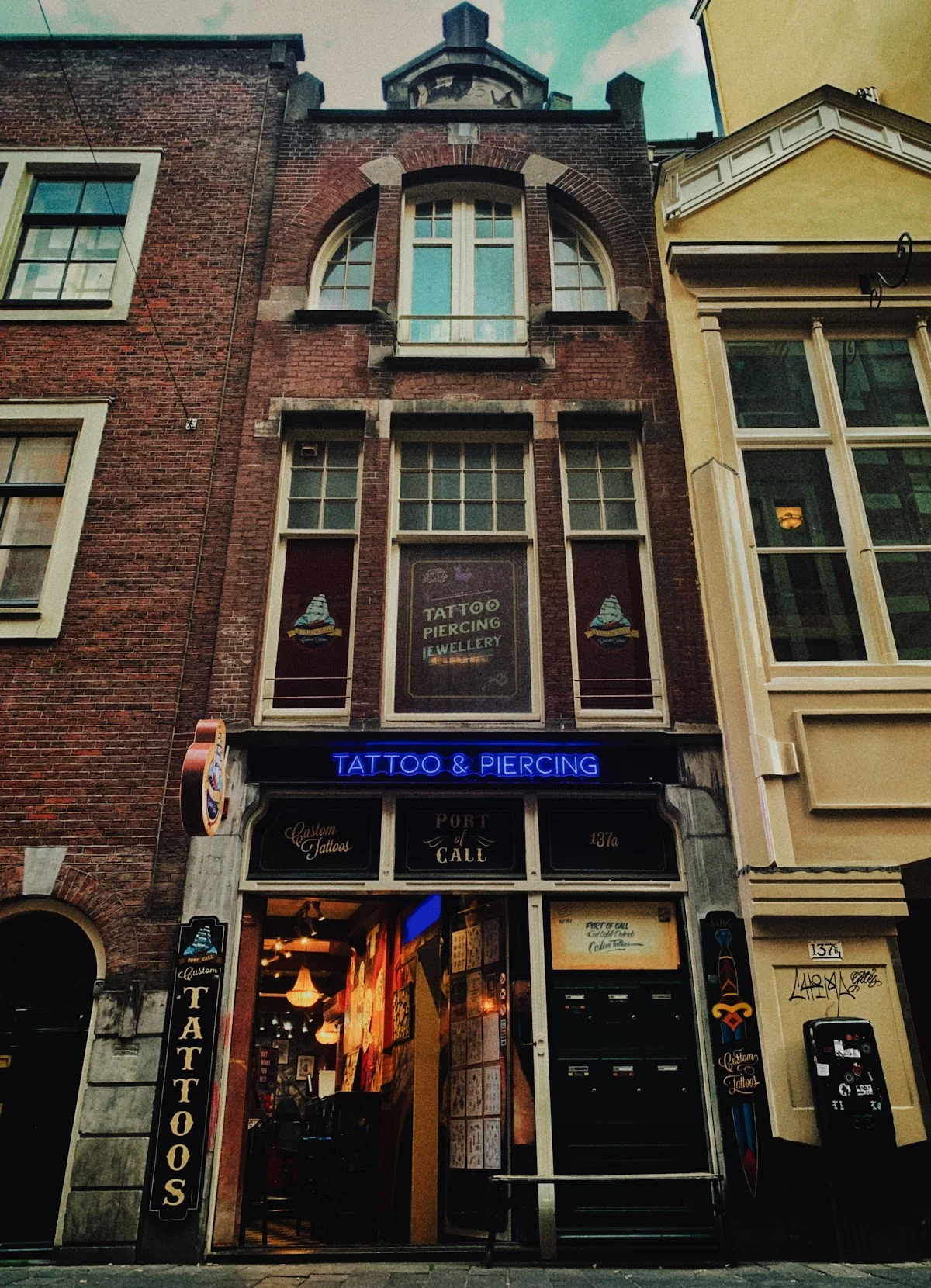 Port of Call - Custom Tattoos tattoo shop in Amsterdam