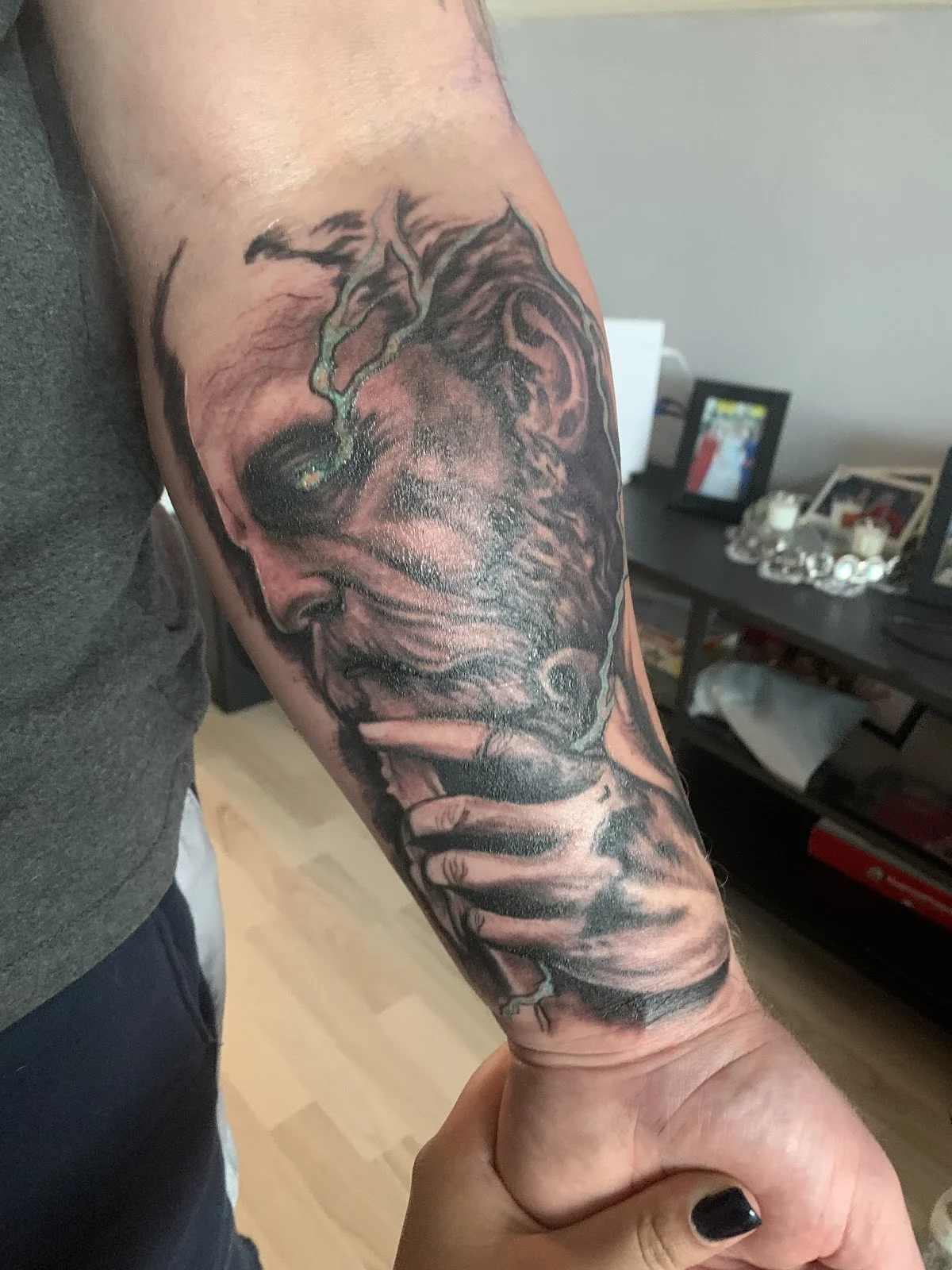 One Deep Tattoo&Piercing Den Haag tattoo shop in The Hague