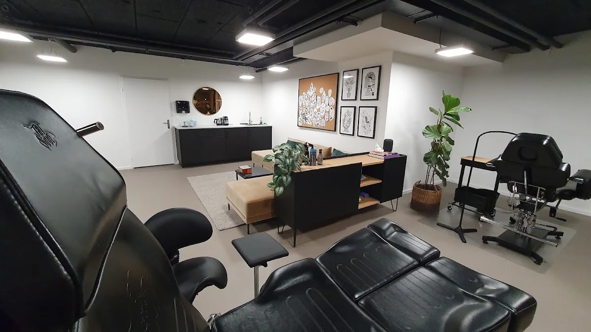 THE NARRATIVE - tattoo studio - Eindhoven tattoo shop in Eindhoven