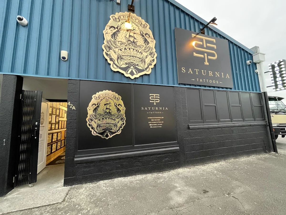 Saturnia Tattoos & Lucky’s Tattoo Museum tattoo shop in Wellington