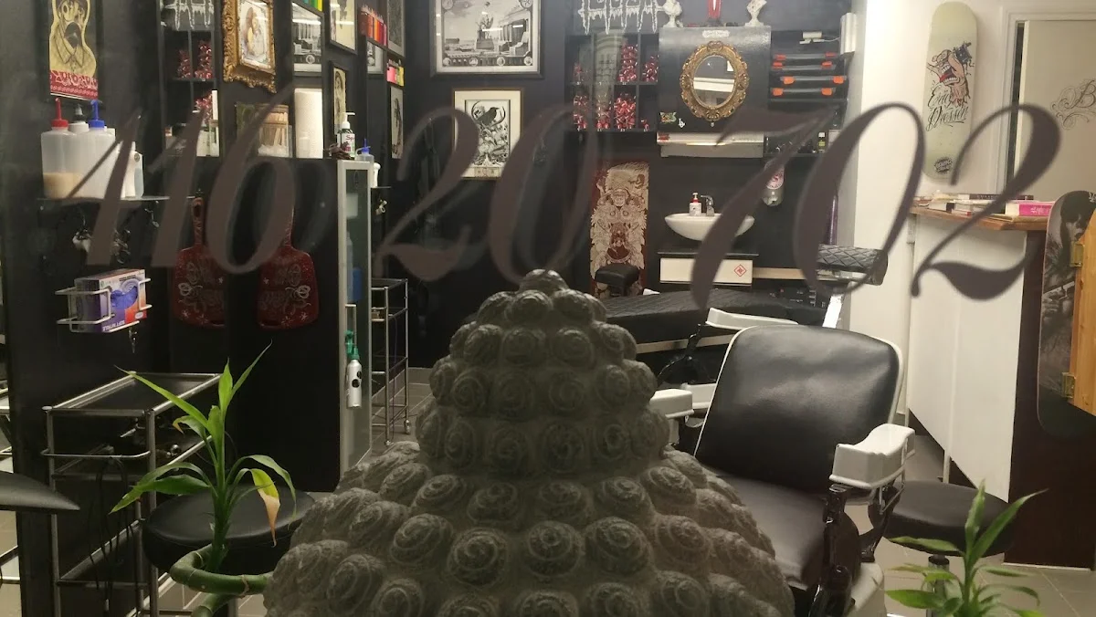 Kingfisher Tattoo x STORY STUDIOS tattoo shop in Bergen