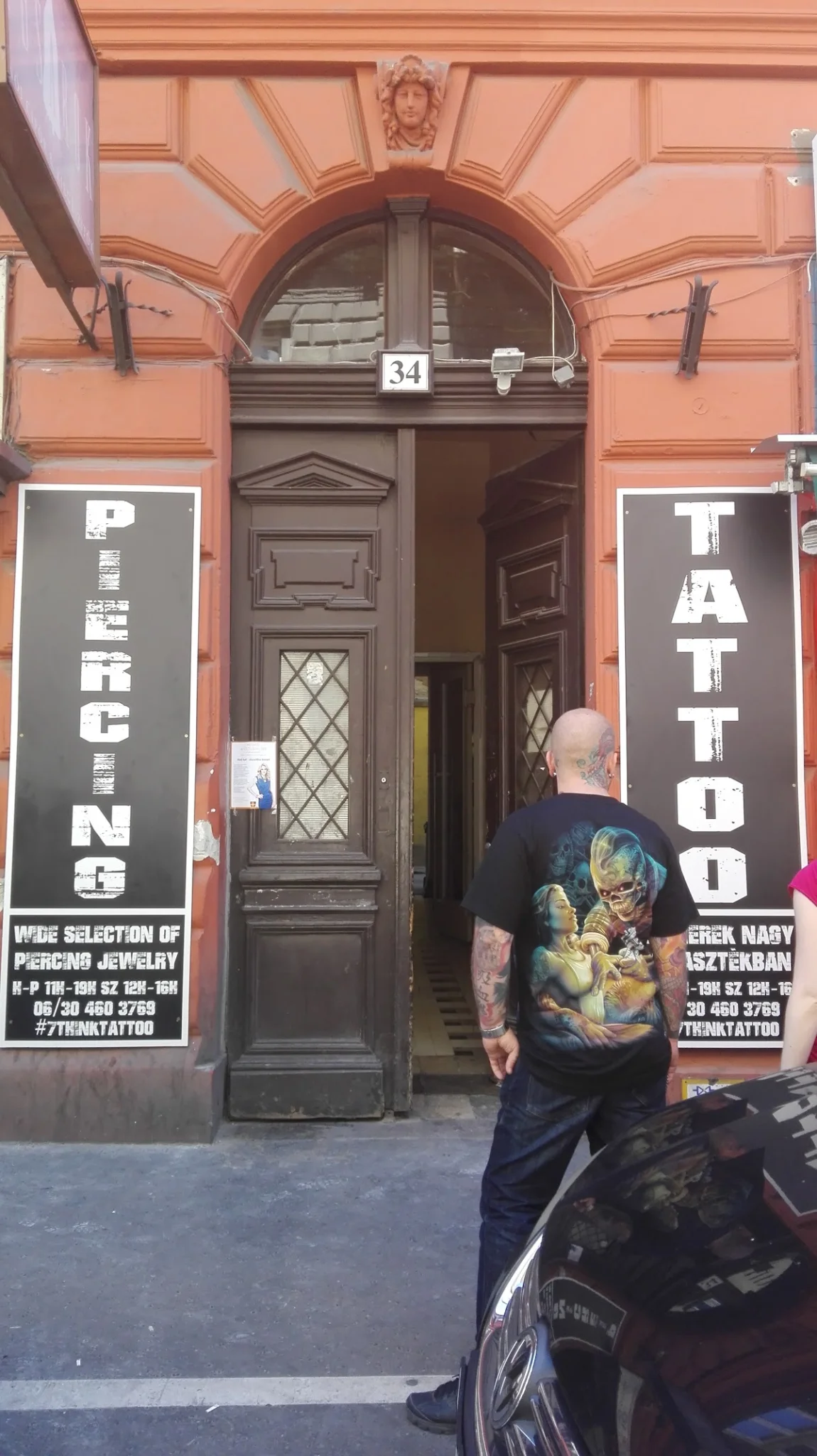 7th.Ink Tattoo & Piercing Studio / Insane Tattoo Art & Piercing tattoo shop in Budapest