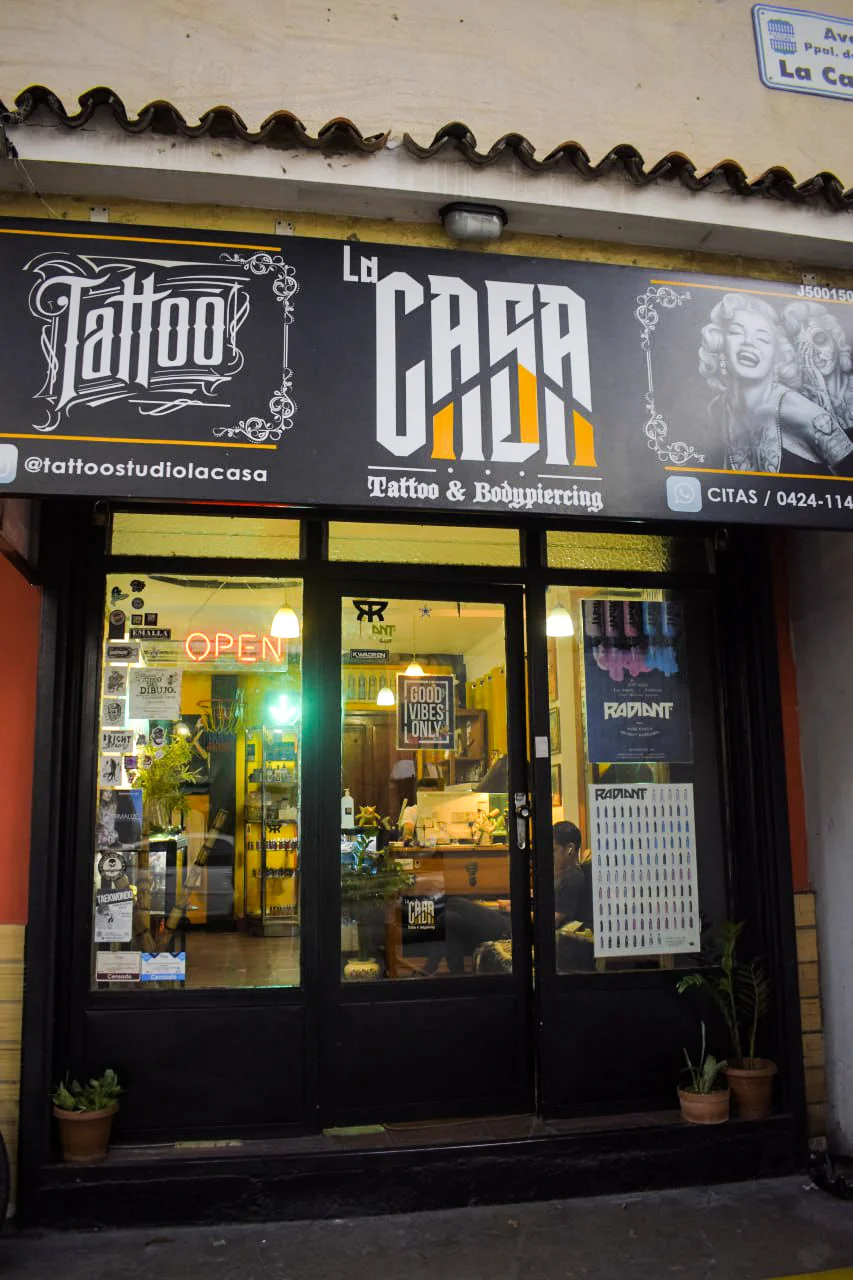 TATTOO STUDIO LA CASA & BODYPIERCING tattoo shop in Caracas