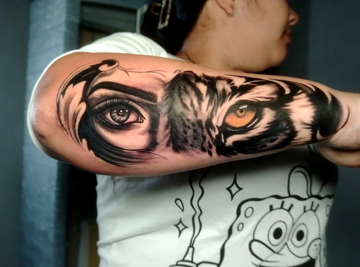 Blood & Ink Tattoo Studio AM tattoo shop in Maturin