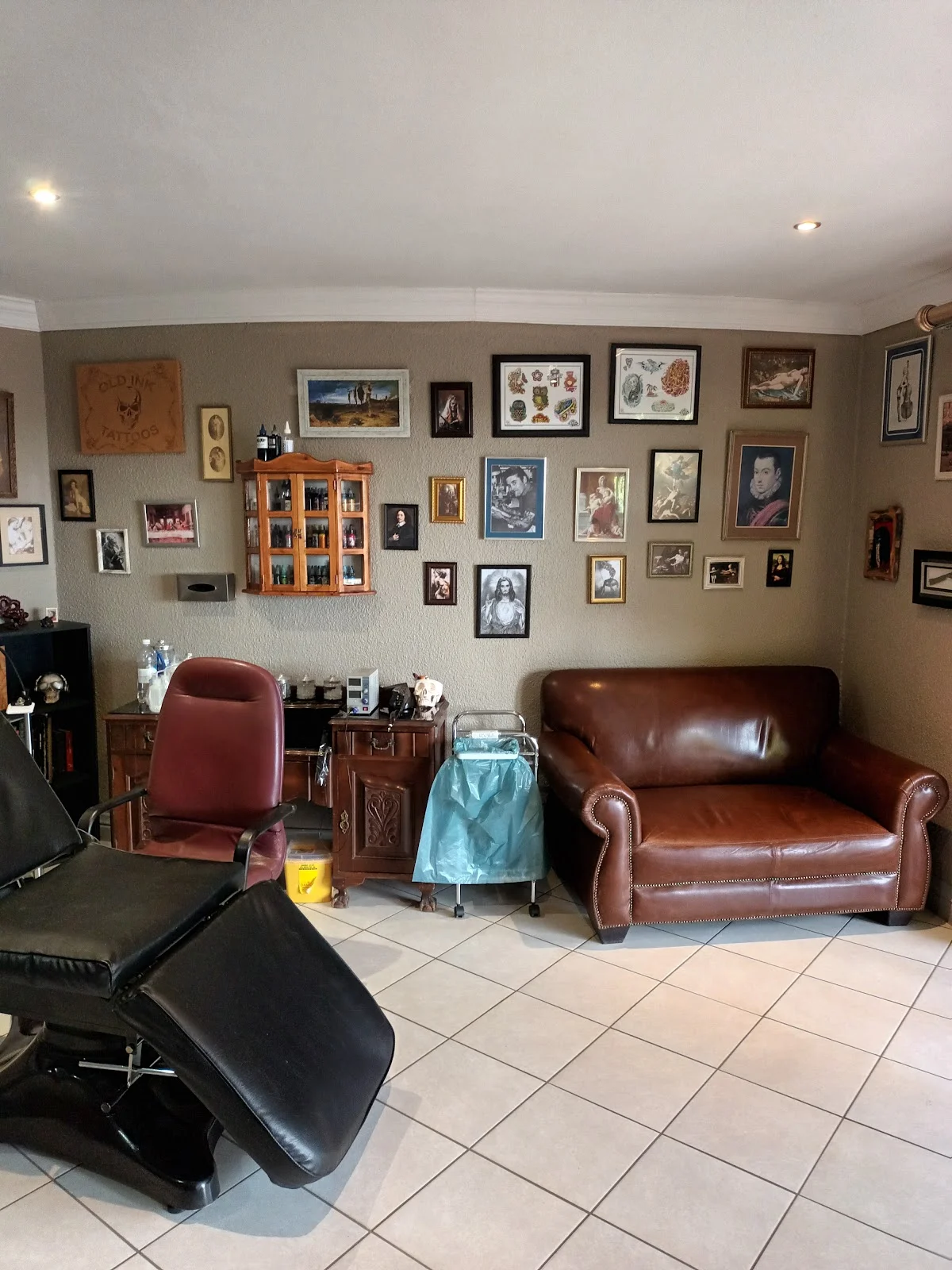 Old Ink Tattoos tattoo shop in Krugersdorp