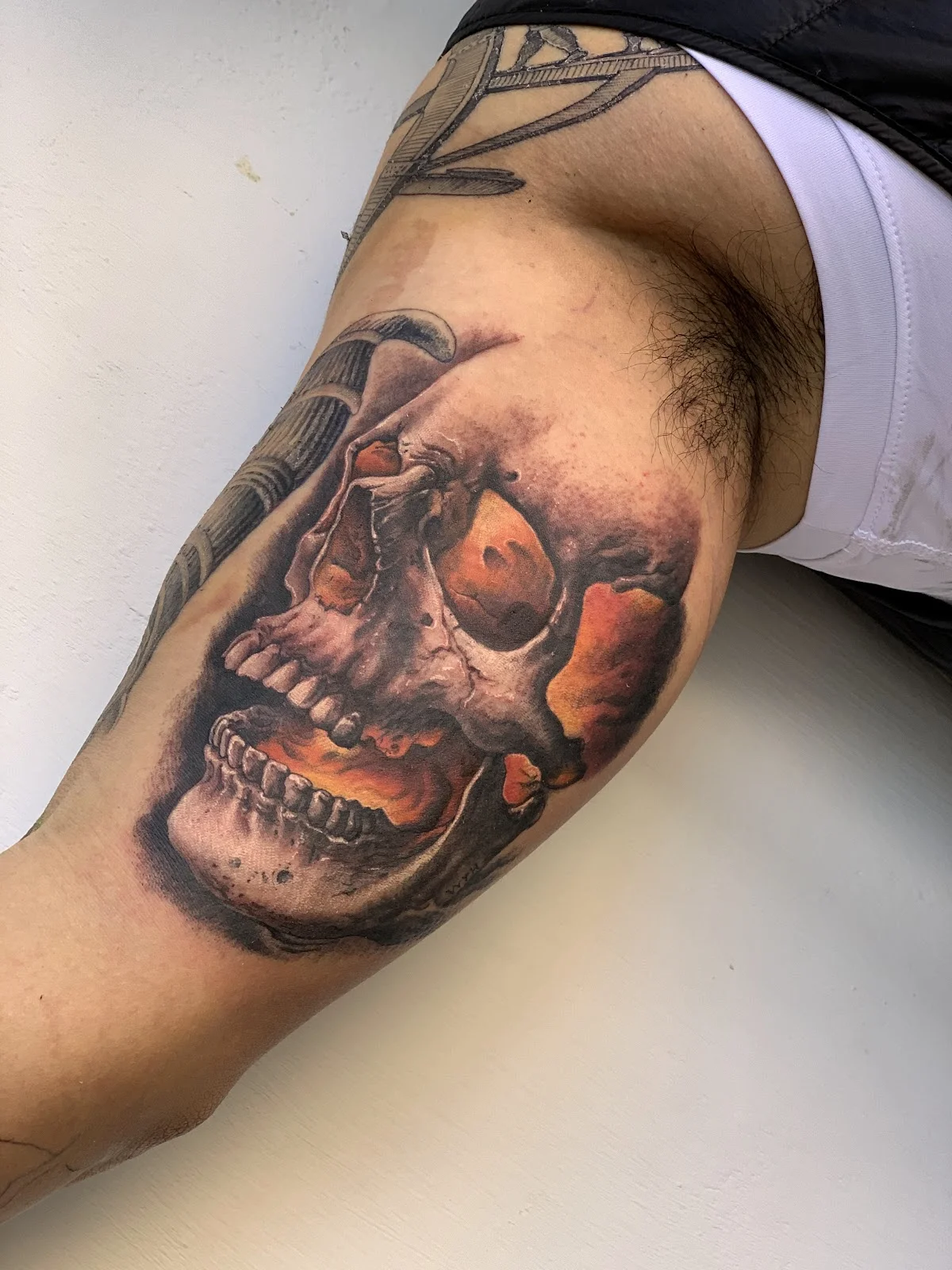 New Flame INK tattoo studio(호천타투) tattoo shop in Daegu