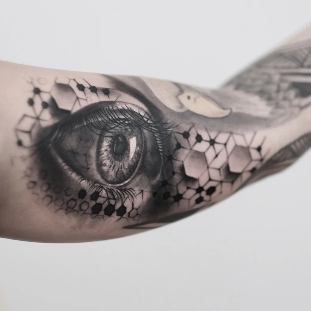 Benson Gascon Tattoo Bern tattoo shop in Bern