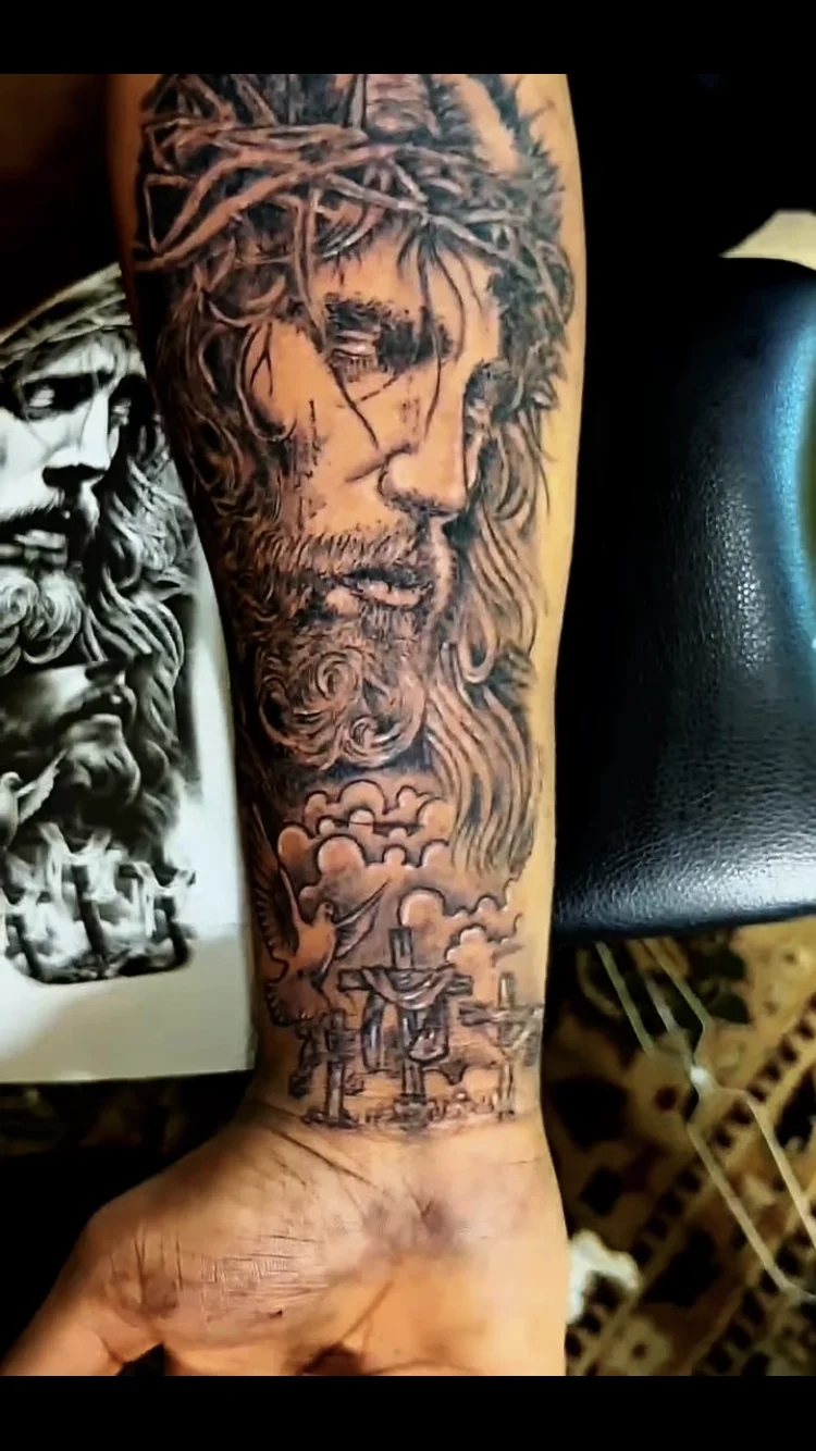Sandy's Tattooing and Piercing Studio tattoo shop in Dubai