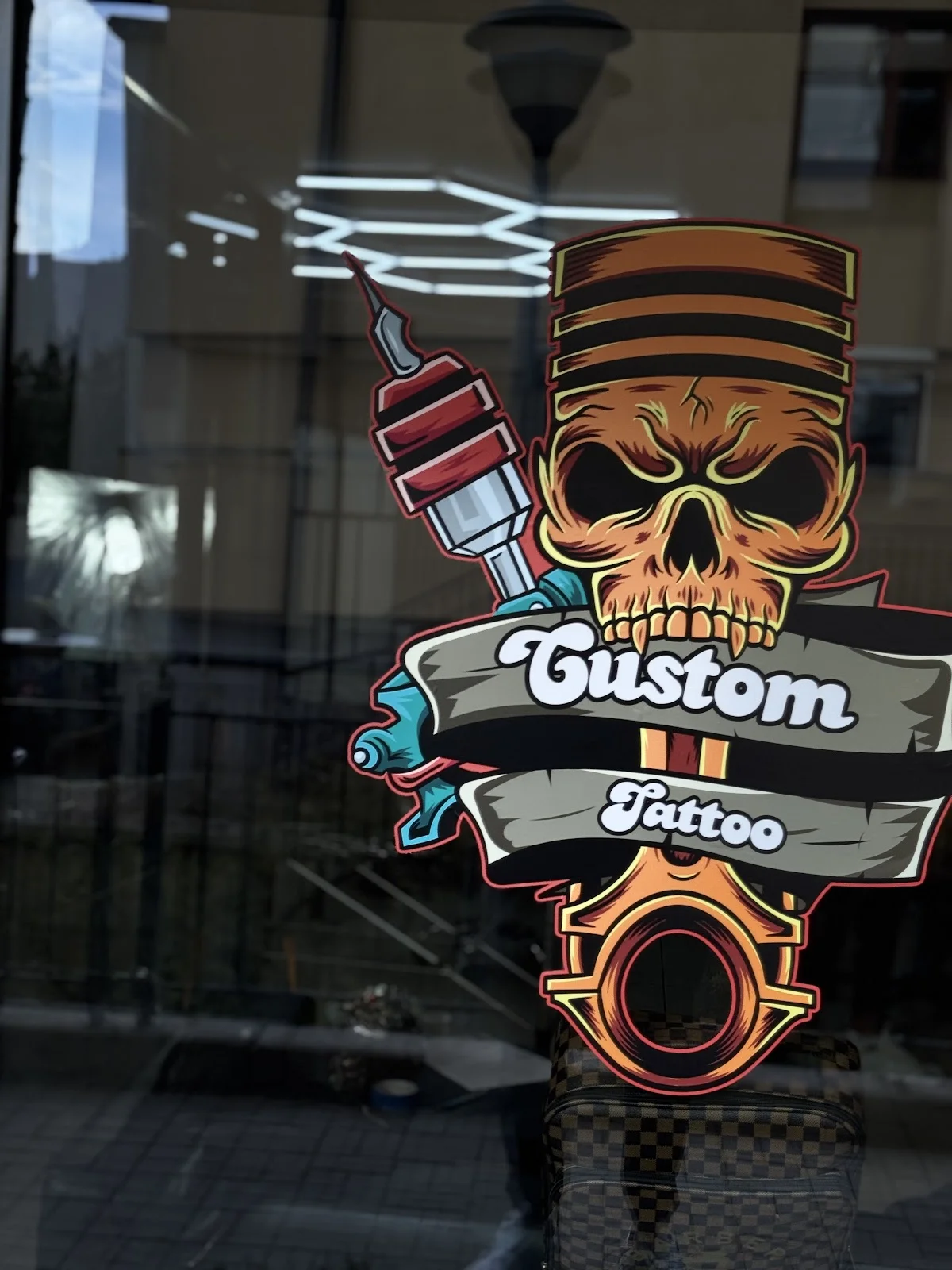 Custom Tattoo - Studio Tatuażu Warszawa tattoo shop in Warsaw