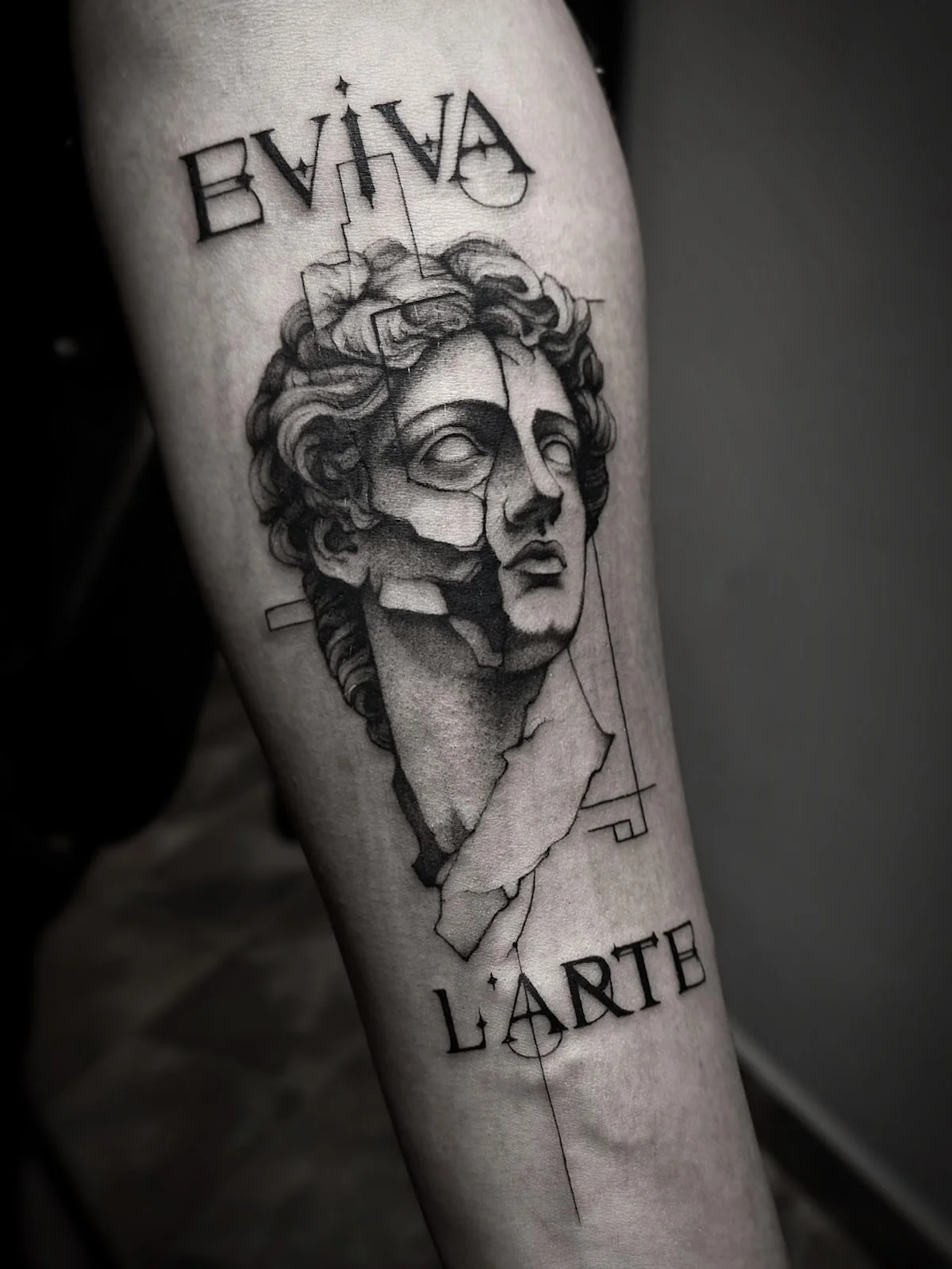 King Tattoo Łódź | Tattoo studio | Piercing tattoo shop in Lodz