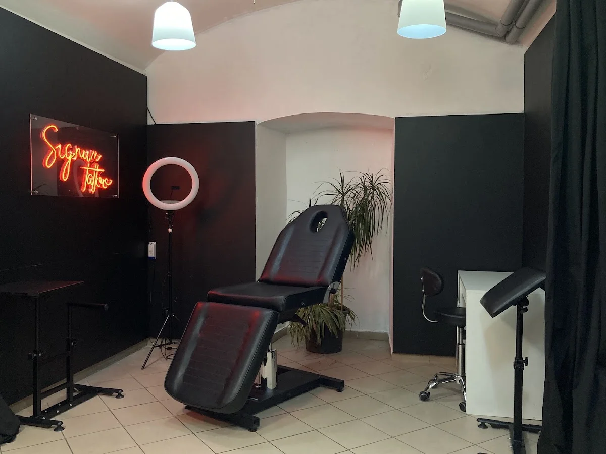Signum Tattoo & Piercing Studio tattoo shop in Krakow