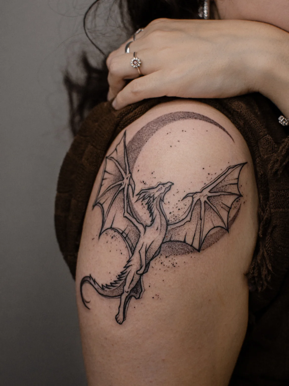 One line tattoo studio tattoo shop in Krakow