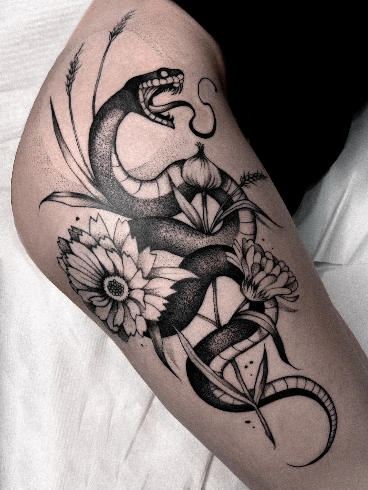 Czarne Złoto Tattoo tattoo shop in Katowice