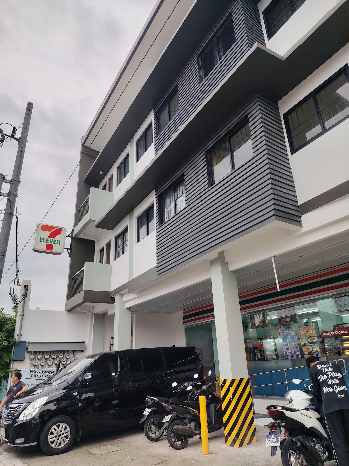 Ink.Flow Tattoo Studio tattoo shop in Las Pinas