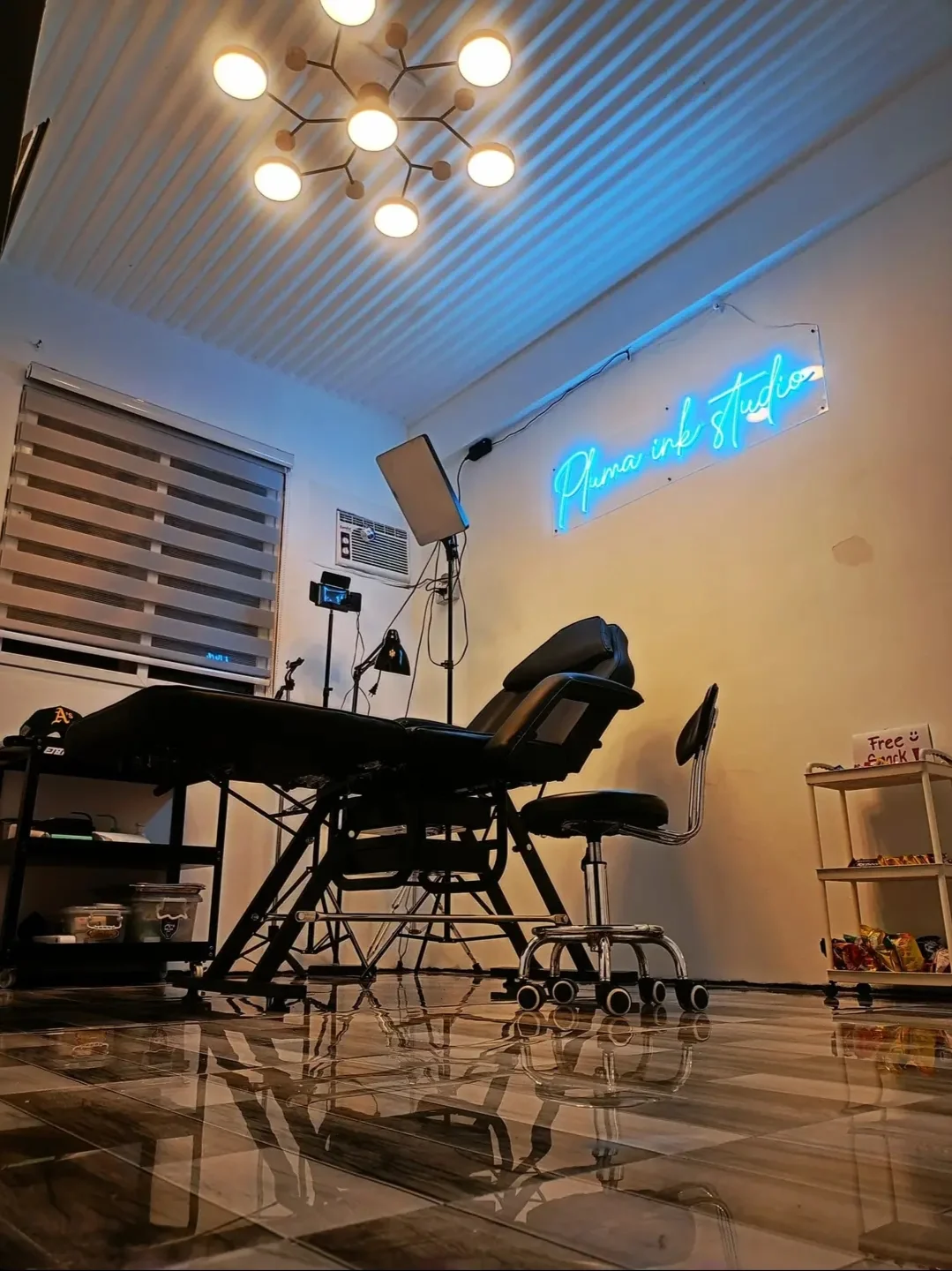 Pluma ink studio tattoo shop in Bacoor