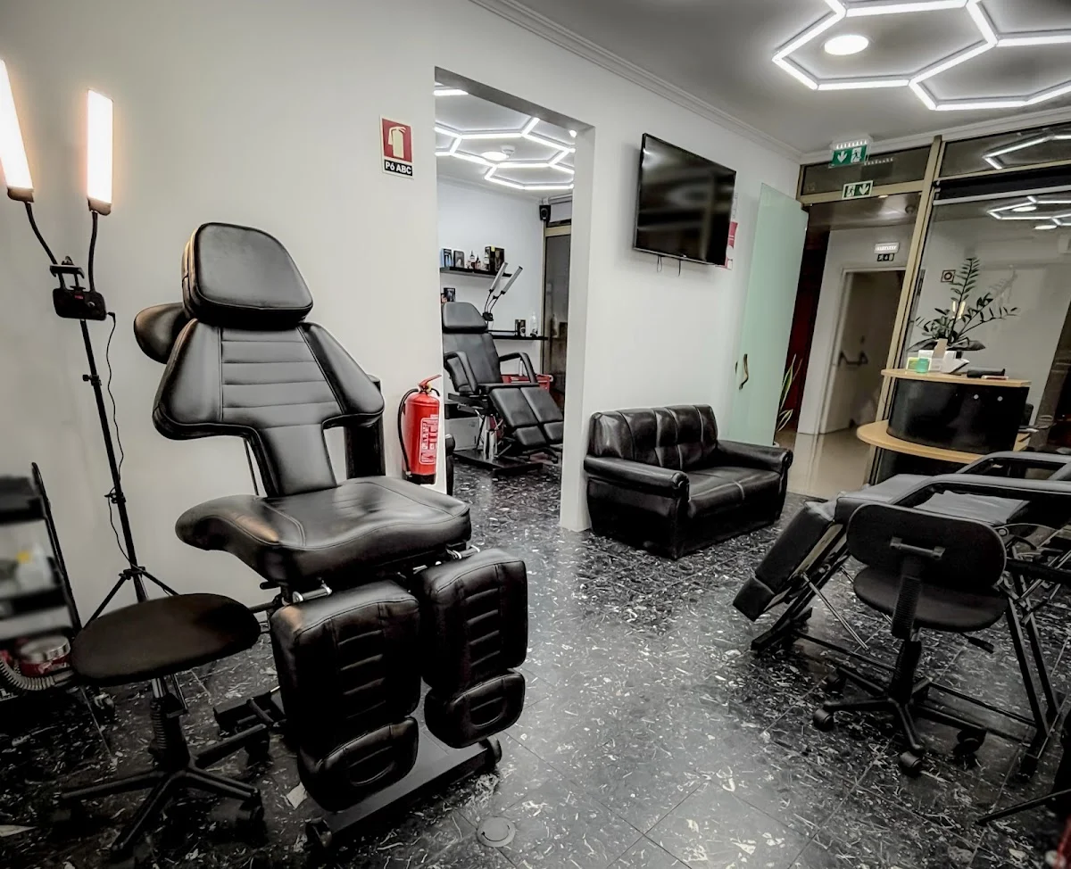 Empower Art Tattoo Studio tattoo shop in Funchal