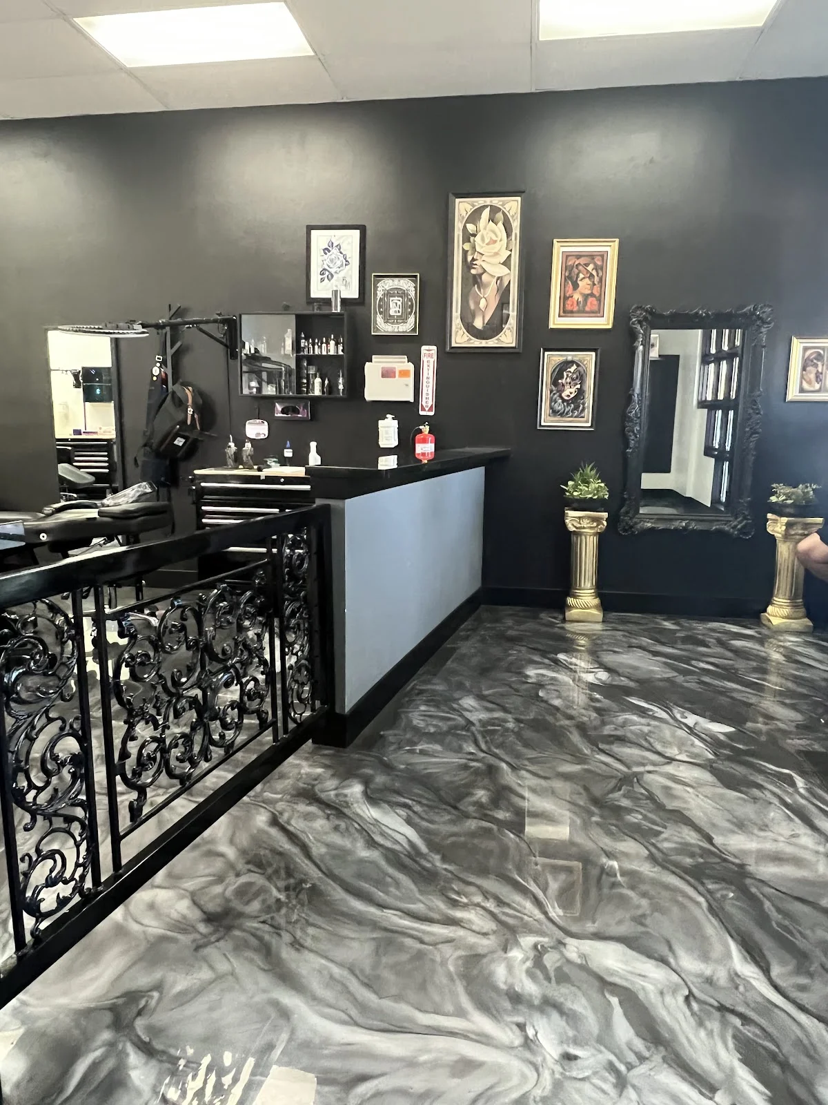 Blak Line Tattoo photo