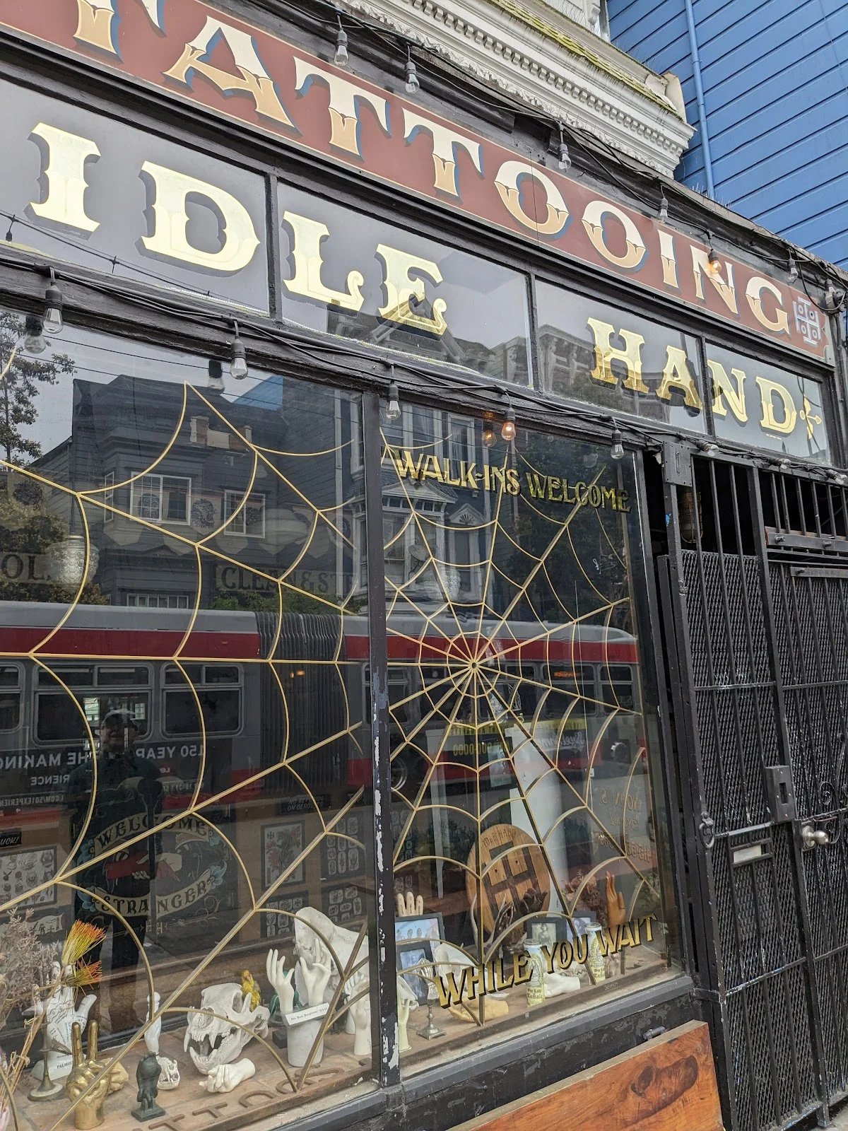 Idle Hand Tattoo tattoo shop in San Francisco, CA